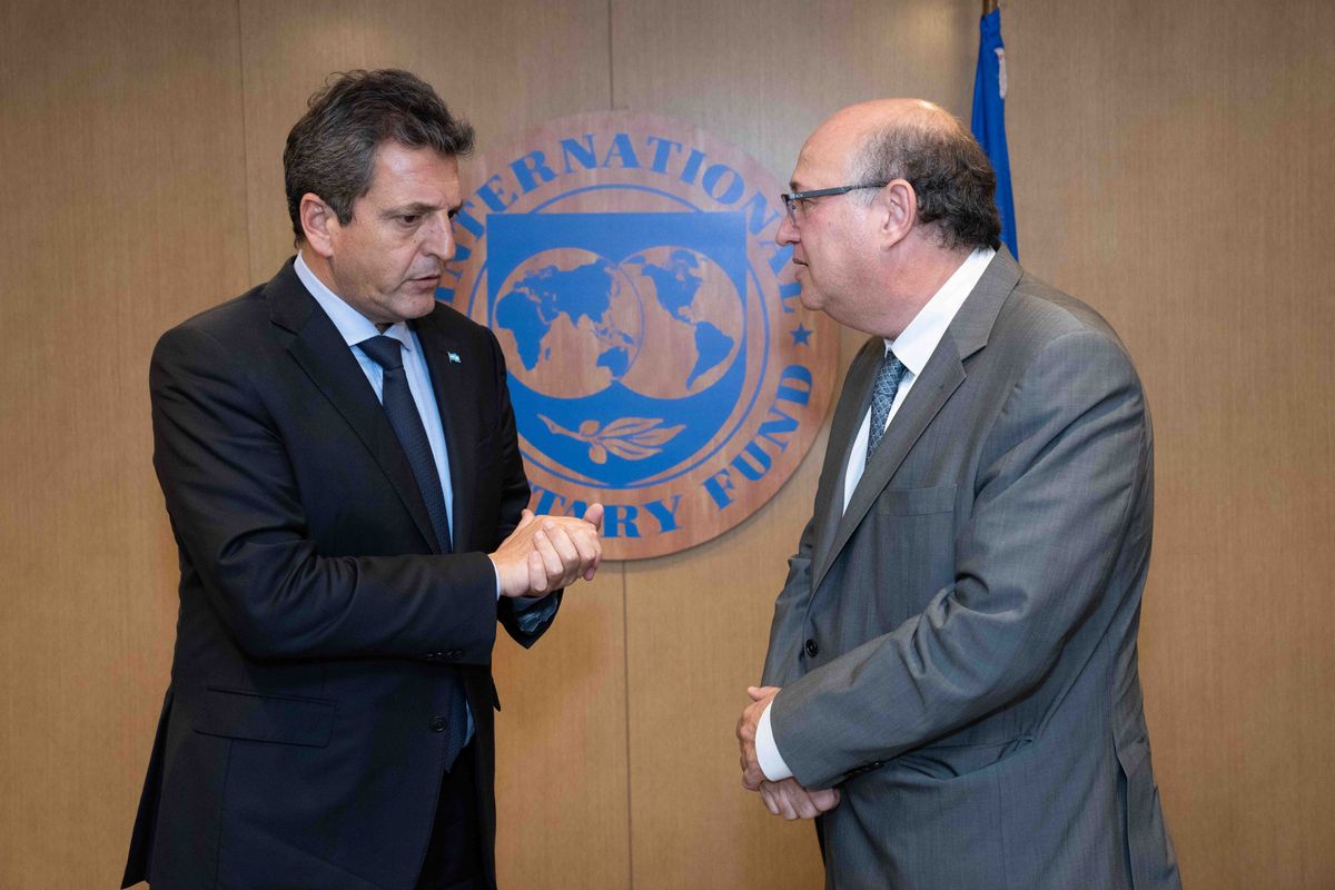 Argentina Shifts Payment Method for Chinese Imports from US Dollar to RMB