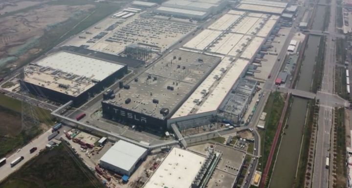 Tesla Announces Megapack Battery Factory in China Despite De-Coupling Trend